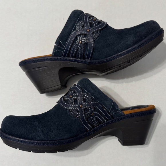 Euro Soft by Sofft, Britta Clogs/Mules Women's 8.5M Navy Suede Leather - Picture 3 of 11